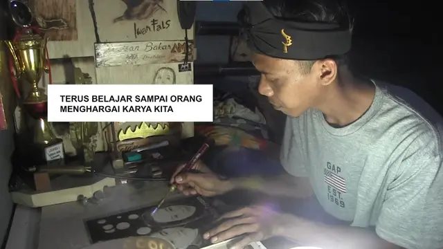 Ahmad Mukhlisin Pelukis Pirografi