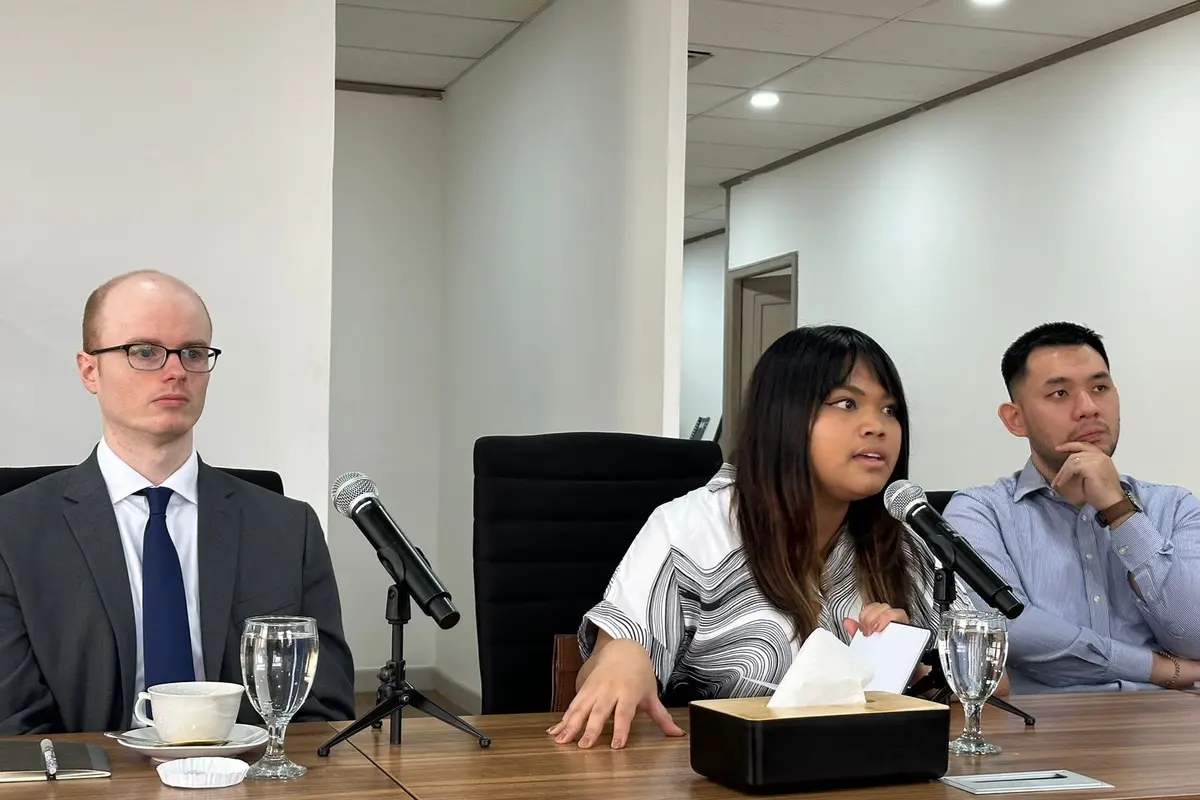 Diskusi "Deep Blue Scars Environmental Threats to the South China Sea" oleh NGO Indonesia Ocean Justice Initiative di Jakarta, Jumat (15/3/2024). (Liputan6/Benedikta Miranti)