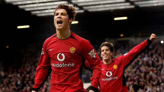 Foto: Mengingat Kembali 9 Torehan Serba Pertama Cristiano Ronaldo di Periode Pertama Bersama Manchester United (2003 - 2009)
