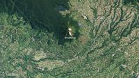 NASA mengabadikan foto satelit Gunung Sinabung pada 19 Mei 2003. Kala itu Sinabung sedang tidur. (NASA/ Robert Simmon/ Landsat 7)