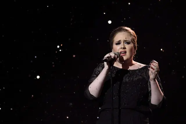 Adele dalam Brit Award