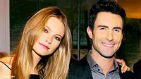 Adam Levine: Aku Menikah Bukan Karena Tekanan