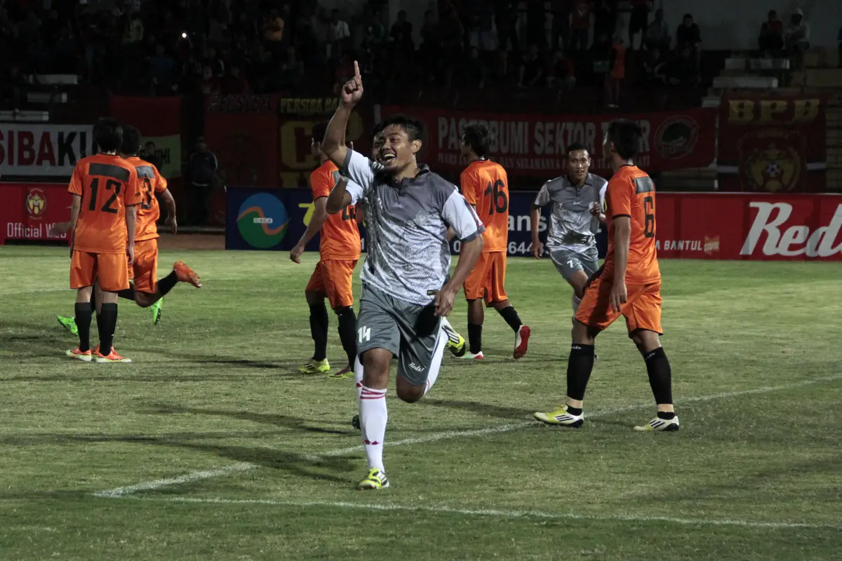  Komad Suharto (Persiba)