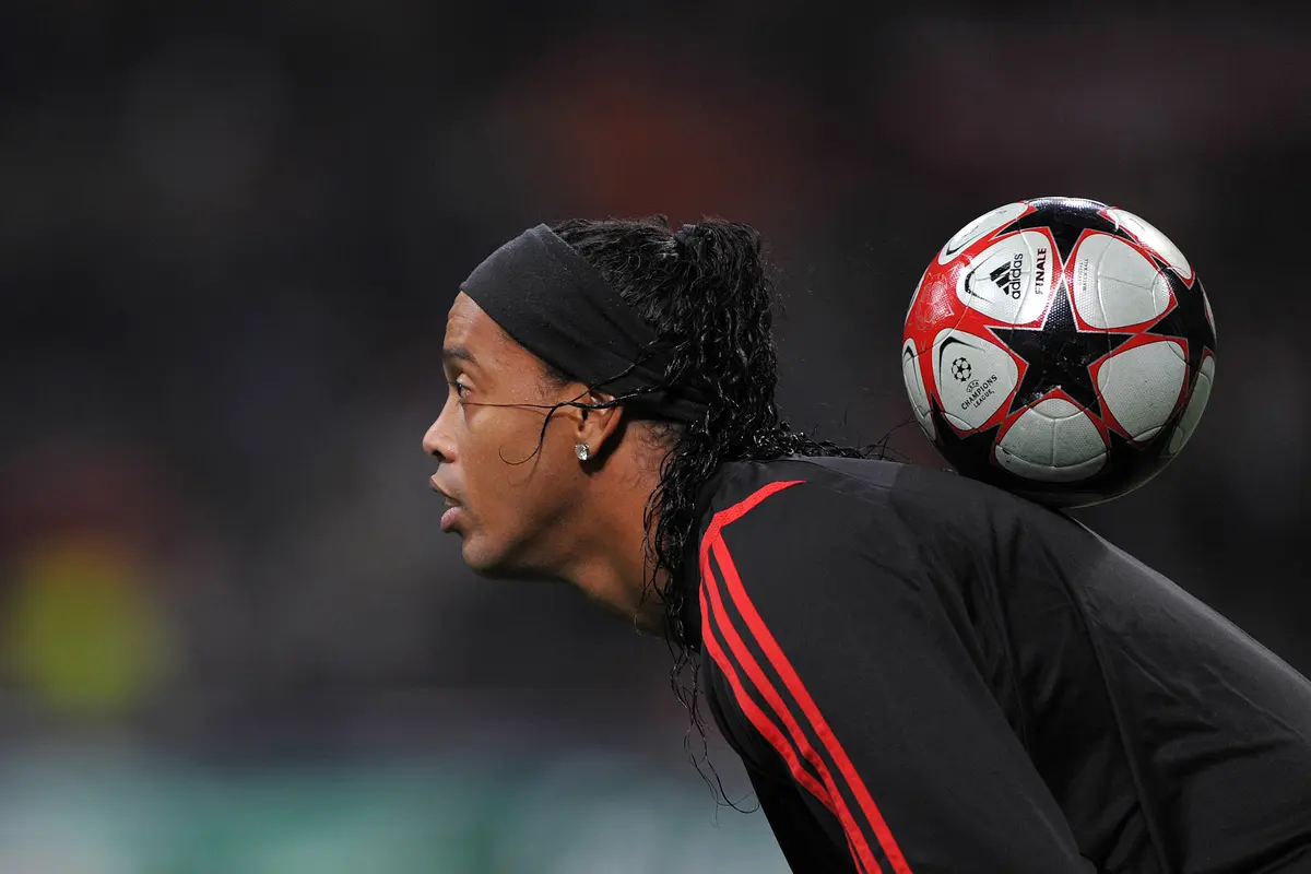Ronaldinho Pensiun, Klub Ronaldinho