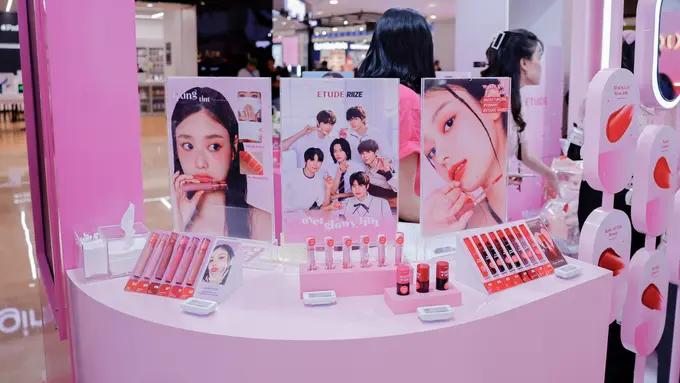 Brand Ikonik Korea ETUDE Kembali ke Indonesia, Hadirkan Produk Legendaris hingga Kolaborasi RIIZE