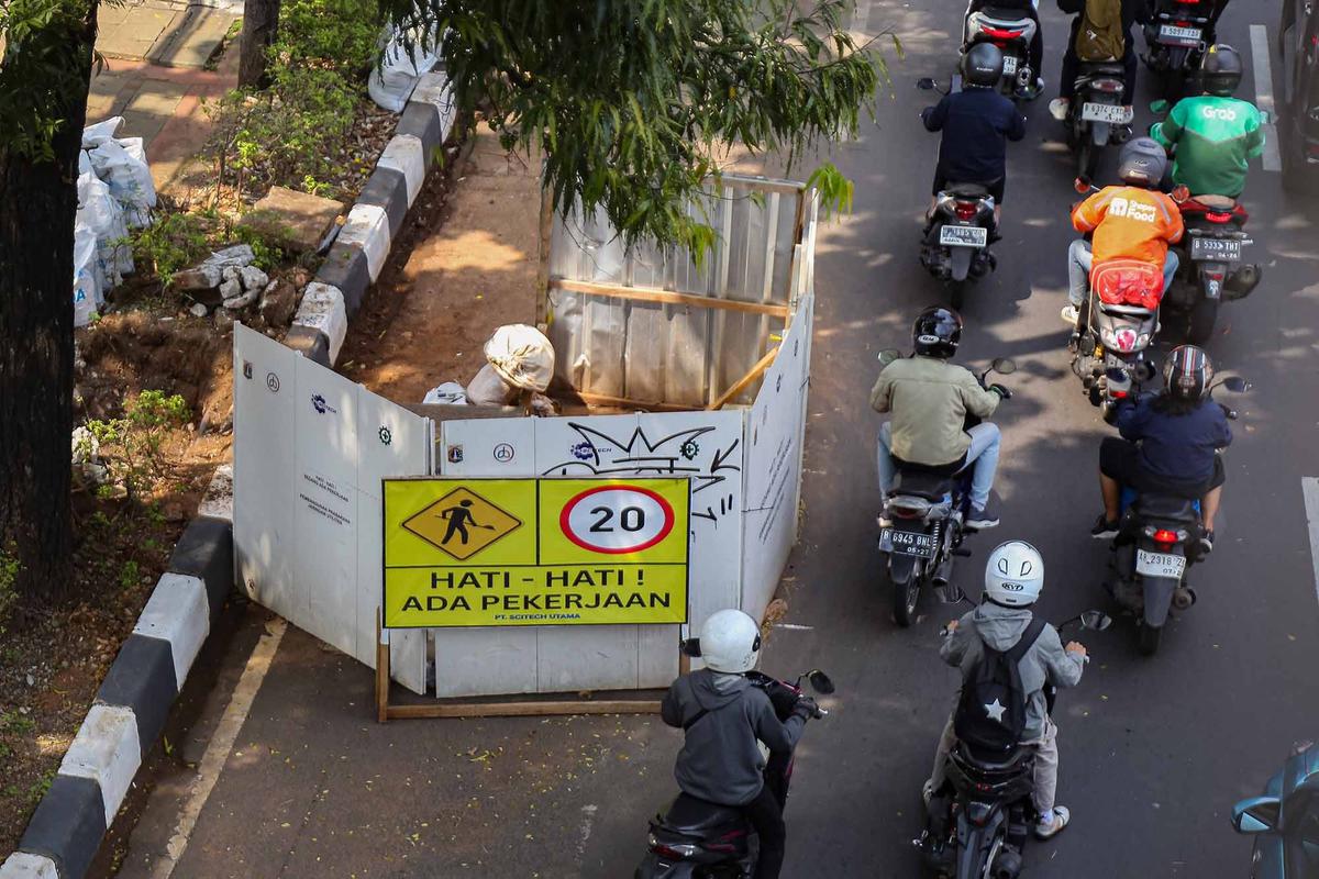 FOTO: Proyek Galian Bikin Macet di Sejumlah Titik di Ibukota Jakarta