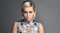 Miley Cyrus dikabarkan membuat orangdi sekitarnya khawatir dengan kecanduannya terhadap obat terlarang.