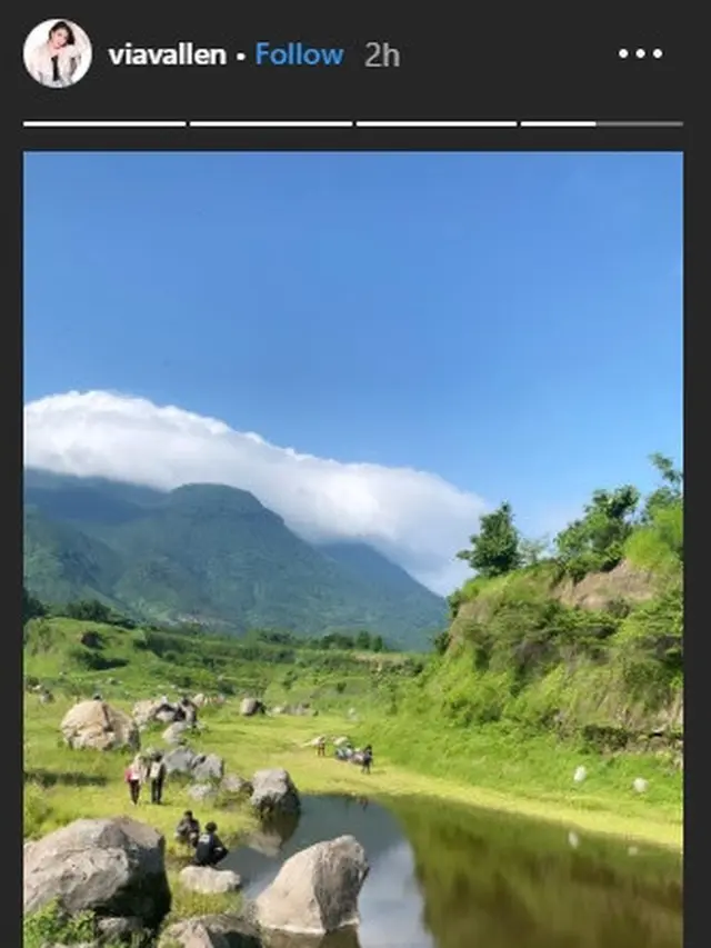 5 Momen Liburan Via Vallen ke Ranu Manduro yang Sedang Viral