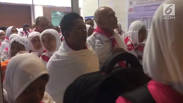 VIDEO: 16 Ribu Calon Haji Indonesia Bertarwiyah di Mina