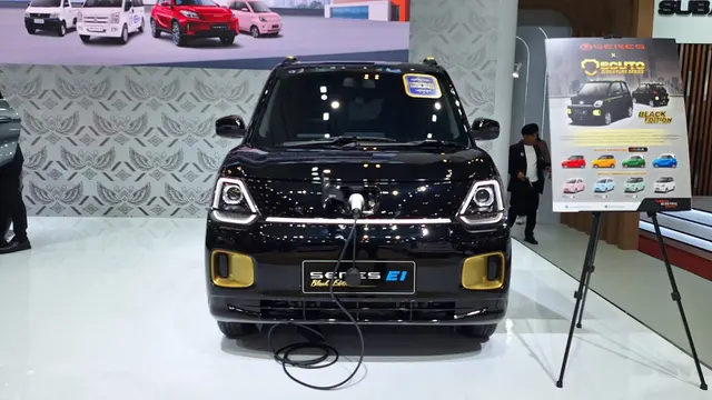 PT Sokonindo Automobile, agen pemegang merek DFSK dan Seres di Indonesia, kembali menghadirkan kejutan di Gaikindo Indonesia International Auto Show (GIIAS) 2025 (Arief A/Liputan6.com)