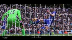 Aneh dan konyol jika seorang pemain yang mengenakan ban kapten melakukan gol bunuh diri. BallBall