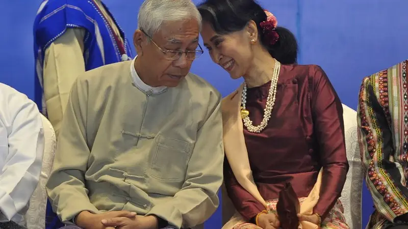 Htin Kyaw, Presiden Myanmar Mundur dari Jabatan