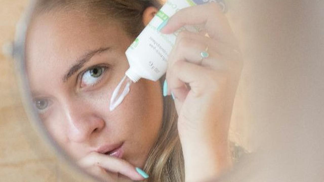 Itulah skincare wajib untuk kamu yang sudah menginjak usia 30 tahunan. Apa ada yang belum pernah kamu coba sama sekali?&nbsp;