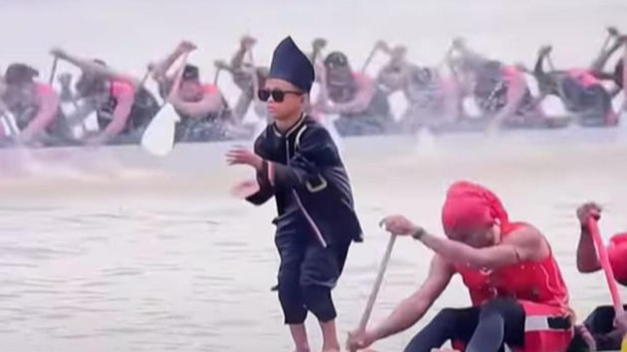 Makna Tarian Bocah Dalam Tradisi Pacu Jalur Kuansing yang Kini Viral Hingga Mancanegara