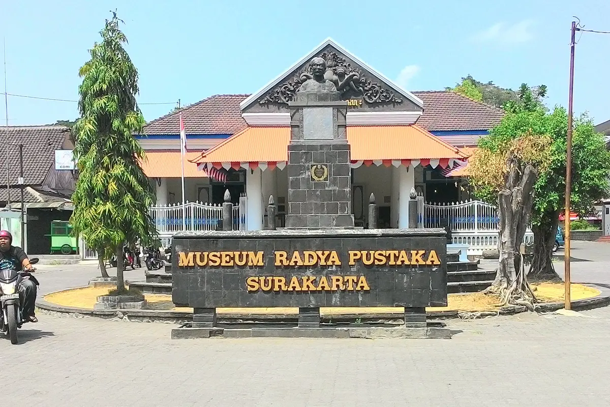 Museum Radya Pustaka