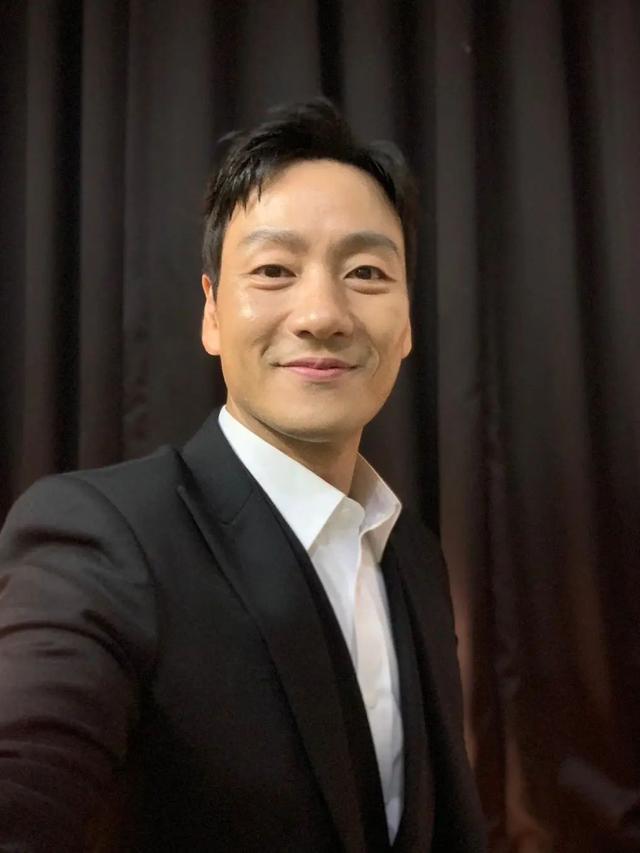 Park Hae Soo. (Instagram/ haesoopark_official)