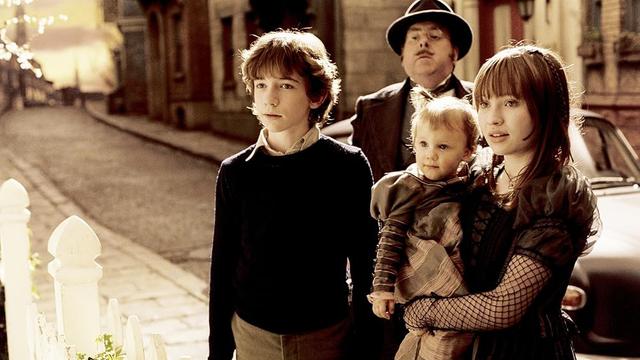 Lemony Snicket's A Series of Unfortunate Events (2004)