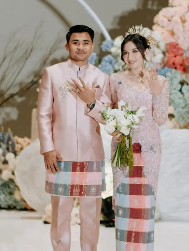 Asnawi Mangkualam saat Tunangan bersama Yuriska Patricia. [@asnawi_bhr]