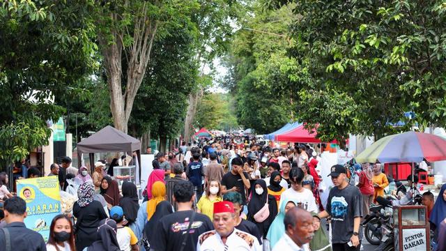 Ramadhan Sreet Food Banyuwangi sajikan jajanan khas Banywuangi (Istimewa)