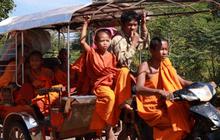 FOTO: Ketegangan Memanas di Perbatasan, Ribuan Warga Mengungsi Akibat Bentrokan Thailand–Kamboja