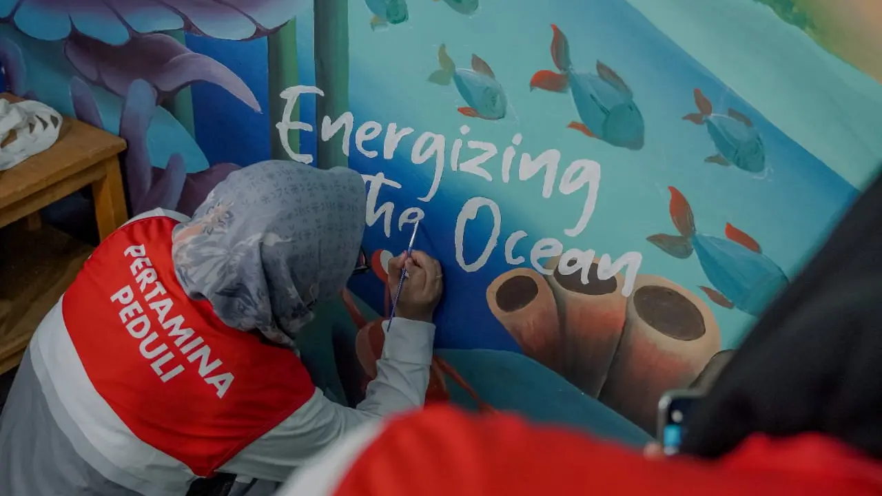 PIS Ajak Generasi Muda Peduli Laut Lewat Ocean LiteraSEA di Tanjung Sekong