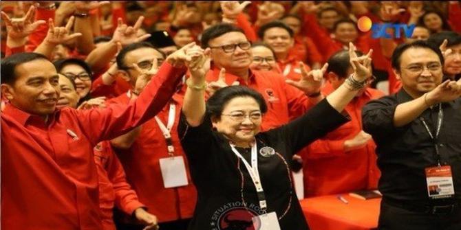 Pekikan Salam Metal Megawati Saat Umumkan Jokowi Jadi Capres 2019