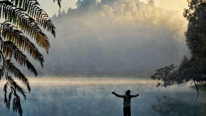 Ranu Kumbolo Malang (dok.Instagram@ovel_nurhakim/https://www.instagram.com/p/B0j5or0nFyd/Devita Nur Azizah