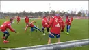 Kejadian ini membuat rekan-rekannya di Bayern Muenchen tertawa terbahak-bahak