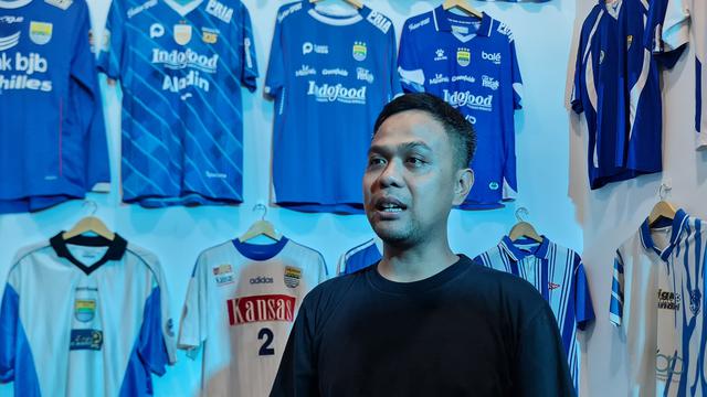 Mengenang Perjalanan Maung Bandung, Fahri Abdul Rasyid Gelar Pameran Jersey Persib dari Musim ke Musim