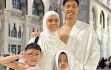 Potret Nycta Gina dan Keluarga Pilih Jalani Umrah di Momen Pergantian Tahun, Ungkap Rasa Penuh Syukur