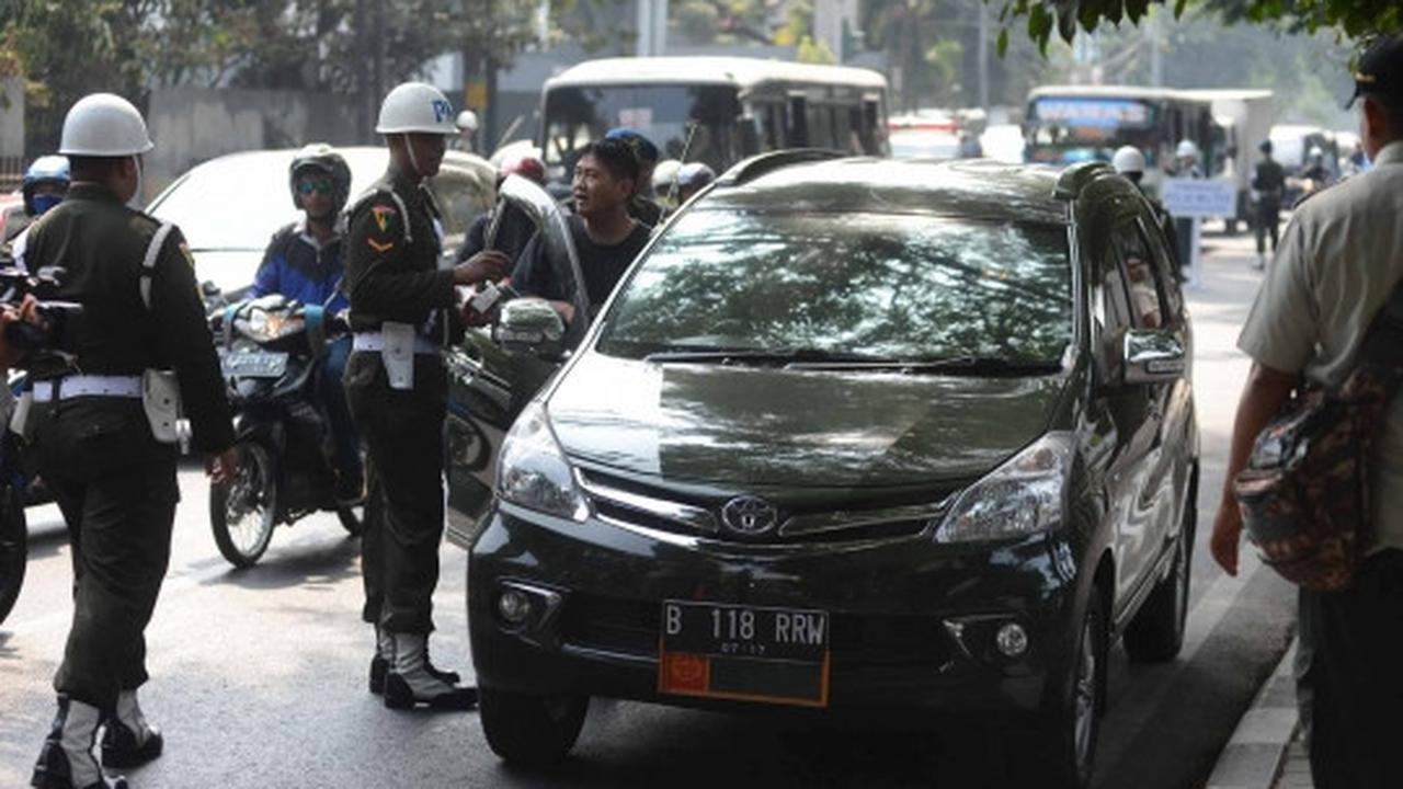 Polisi Militer gelar razia kendaraan TNI di Tugu Proklamasi