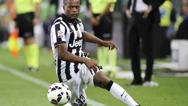 Evra senang jalani debut 