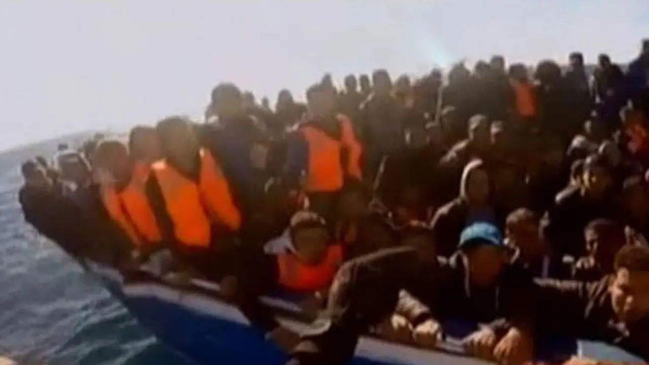 VIDEO: Imigran Timur Tengah dan Afrika Diselamatkan AL Italia