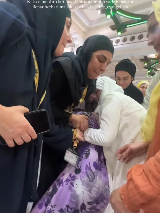 Celine Evangelista Umroh
