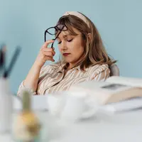 Ilustrasi lelah, letih. (Photo by Karolina Grabowska from Pexels)