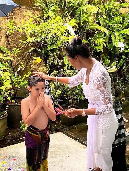 [Instagram/inijedar]