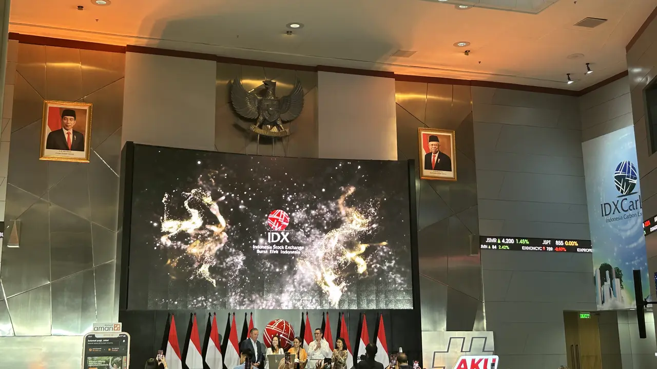 PT Bursa Efek Indonesia (BEI) dan PT Dompet Aman meneken kerja sama dalam rangka meluncurkan program Aman Financial Literacy (AFL). (Foto: Liputan6.com/Elga N)