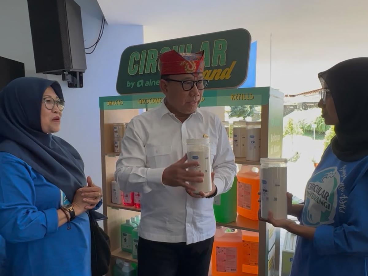 Wakil Bupati Banyuwangi Mujiono di Acara Banyuwangi ASRI yang dibuka di Pendopo Sabha Swagata.