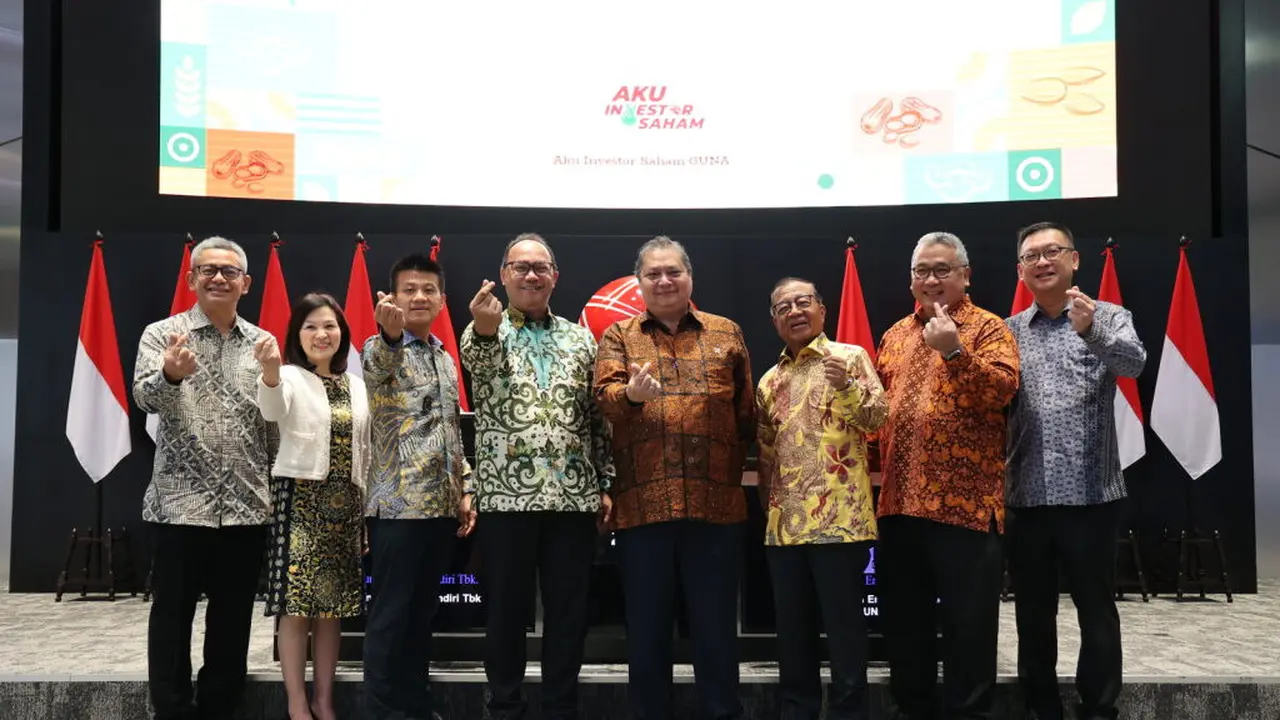 Menteri Koordinator Bidang Perekonomian, Airlangga Hartarto turut hadir dalam seremoni pencatatan saham PT Gunanusa Eramandiri Tbk (GUNA)