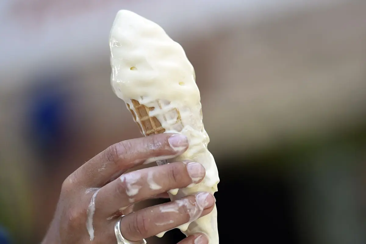 20150730-Bahaya, Jangan Makan 6 Makanan Ini Sebelum Tidur!-Es Krim