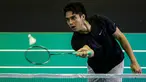 Selebritas Indonesia, El Rumi mencuri perhatian saat bertanding melawan Jefan Nathanio pada cabang olahraga bulu tangkis nomor tunggal putra Turnamen Olahraga Selebriti Indonesia (TOSI) season 2. Mereka bertanding di GOR POPKI Cibubur,  Jakarta Timur, Sabtu (13/01/2023). El Rumi tampil memukau pada penampilan debutnya di TOSI. Ia mampu mendominasi permainan dan menutup laga dengan dua set langsung (21-14, 21-16). Hal itu membuktikan bahwa dirinya tak hanya jago tinju saja. Seperti diketahui, anak dari Ahmad Dhani tersebut baru saja memenangkan pertandingan tinju melawan Jefri Nichol. (Bola.com/Bagaskara Lazuardi)