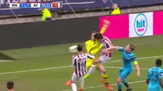 Tim Krul lakukan blunder saat AZ Alkmaar ditahan imbang Willem II 1-1. This video presented by BallBall