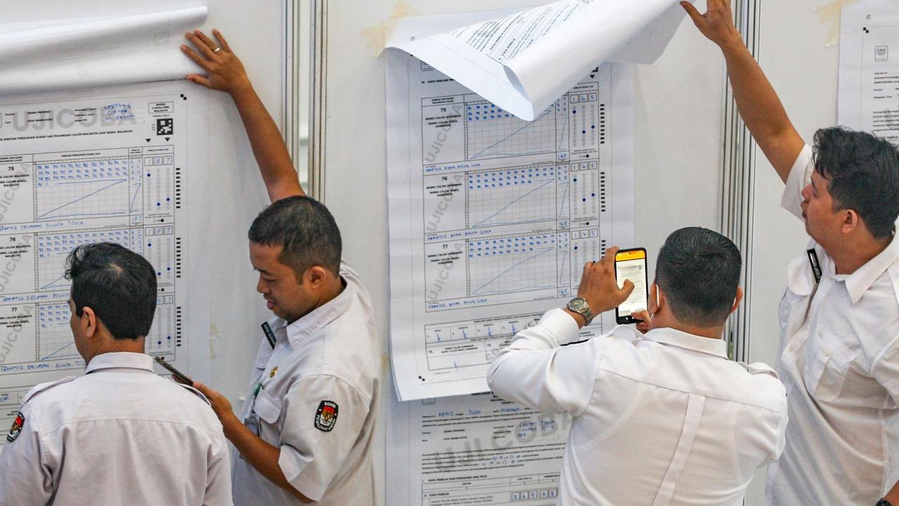 FOTO: KPU Sosialisasikan Aplikasi Sirekap Mobile untuk Pencatatan Hasil Pemungutan Suara di Pilkada 2024