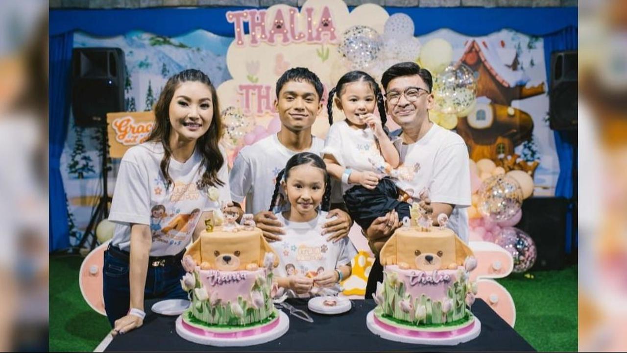 10 Potret Ruben Onsu Rayakan Ultah Thalia dan Thania Bersama Sarwendah dan Betrand Peto