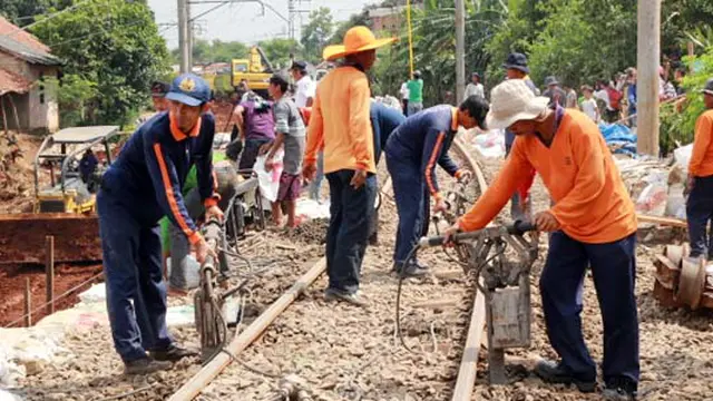 Uji Coba Rel Cilebut Dilakukan dengan Gerbong Datar