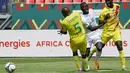 Sadio Mane yang menjadi eksekutor pun sukses menjebol gawang lawan dan membawa kemenangan bagi Senegal pada menit ke-90+7'. (AFP/Pius Utomi Ekpei)