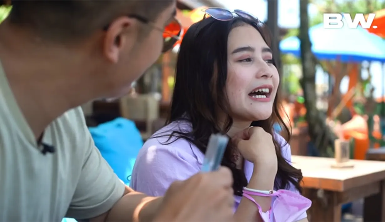 Prilly Latuconsia (YouTube/Boy William)