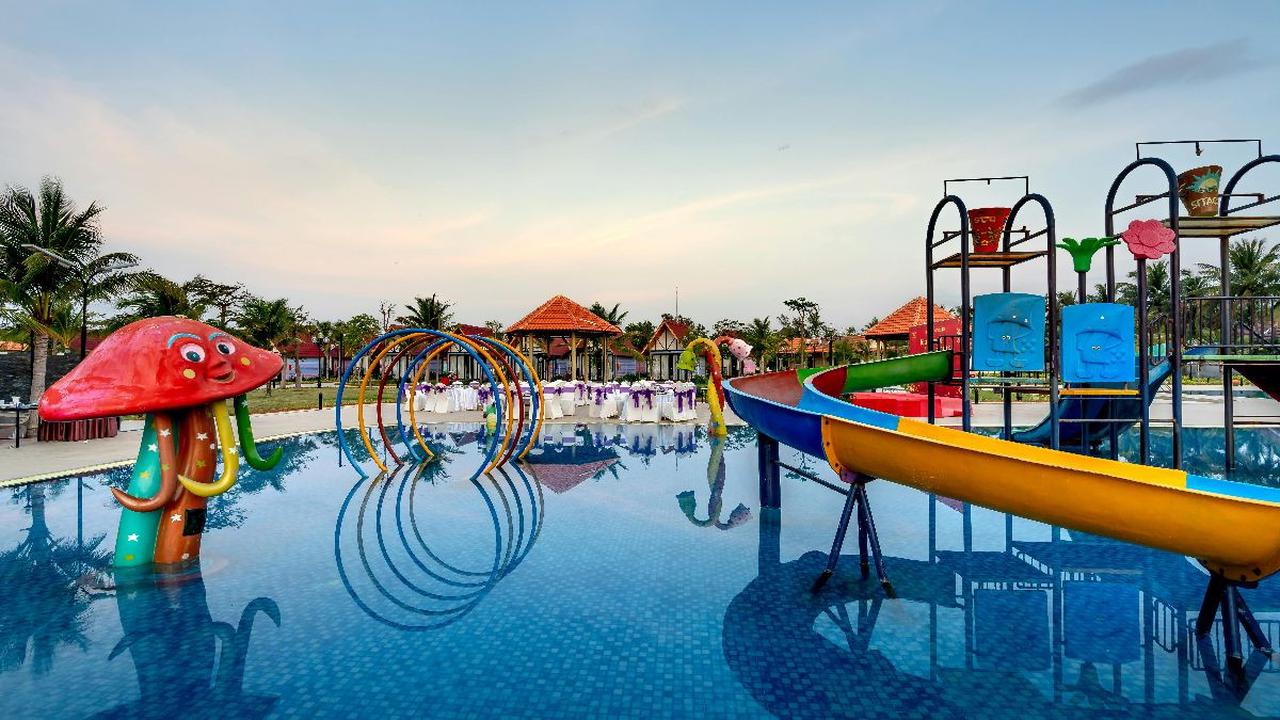 Potret Waterpark Terbesar di Asia Tenggara Penuh Semak Belukar, Dulu Spot Wisata Favorit Kini Terbengkalai