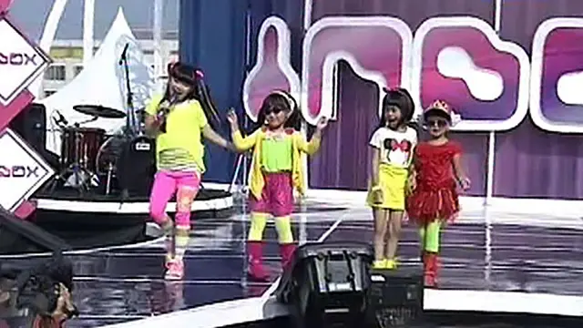 Syabrina - Berjalan Bersama