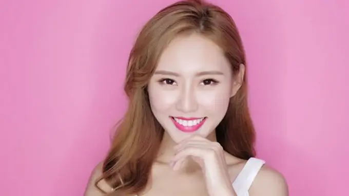 Tips makeup natural./Copyright shutterstock.com